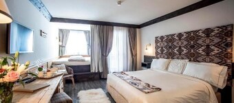 Grifone Dolomiti Resort