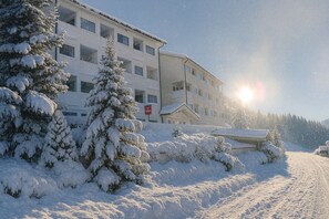 Exterior - Grifone Dolomiti Resort (Livinallongo del Col di Lana)
