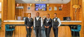 De Lords Resort Hotel & Suites