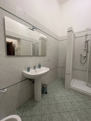 Apartment, 1 Schlafzimmer | Badezimmer