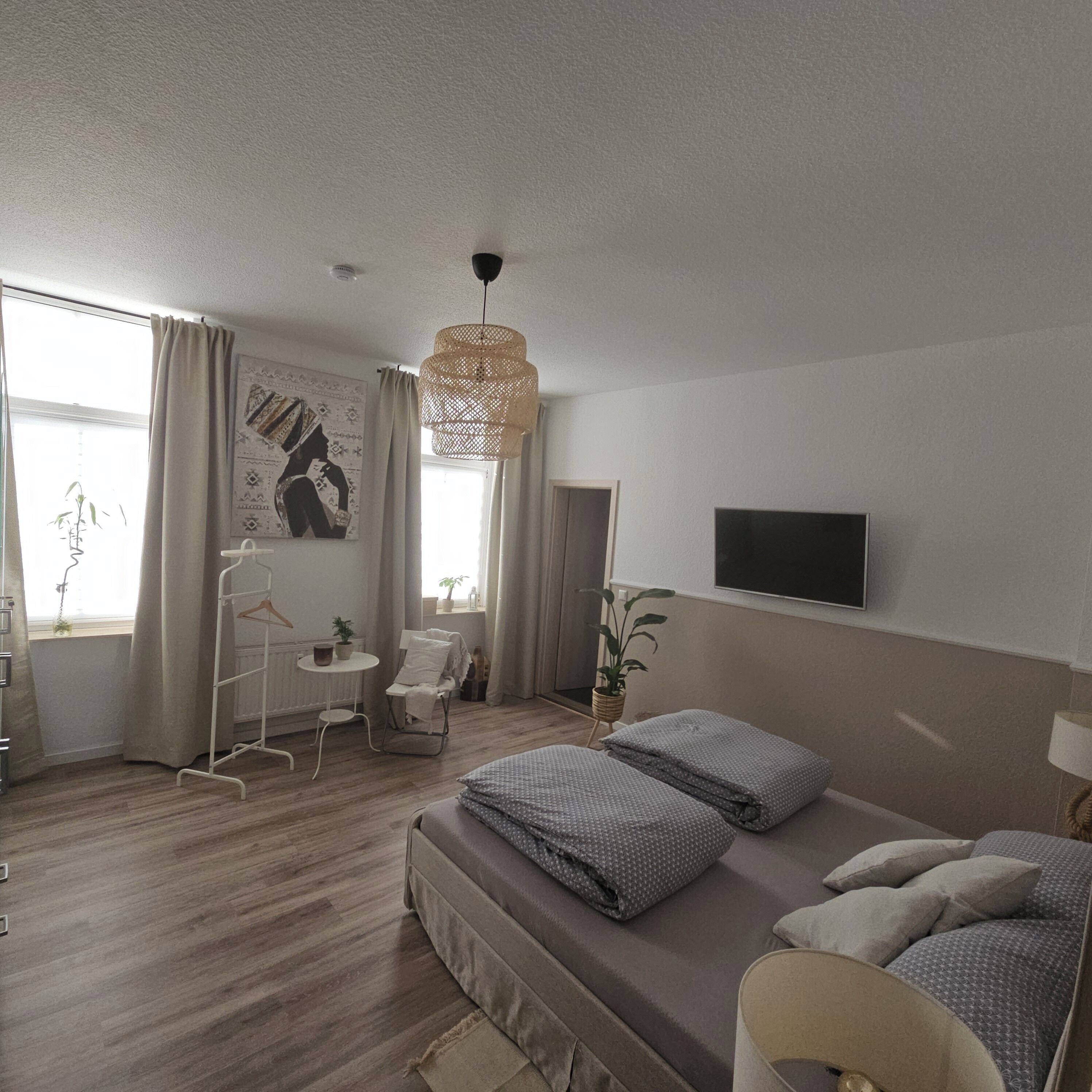 Vauvan matkasänky, ilmainen Wi-Fi, vuodevaatteet