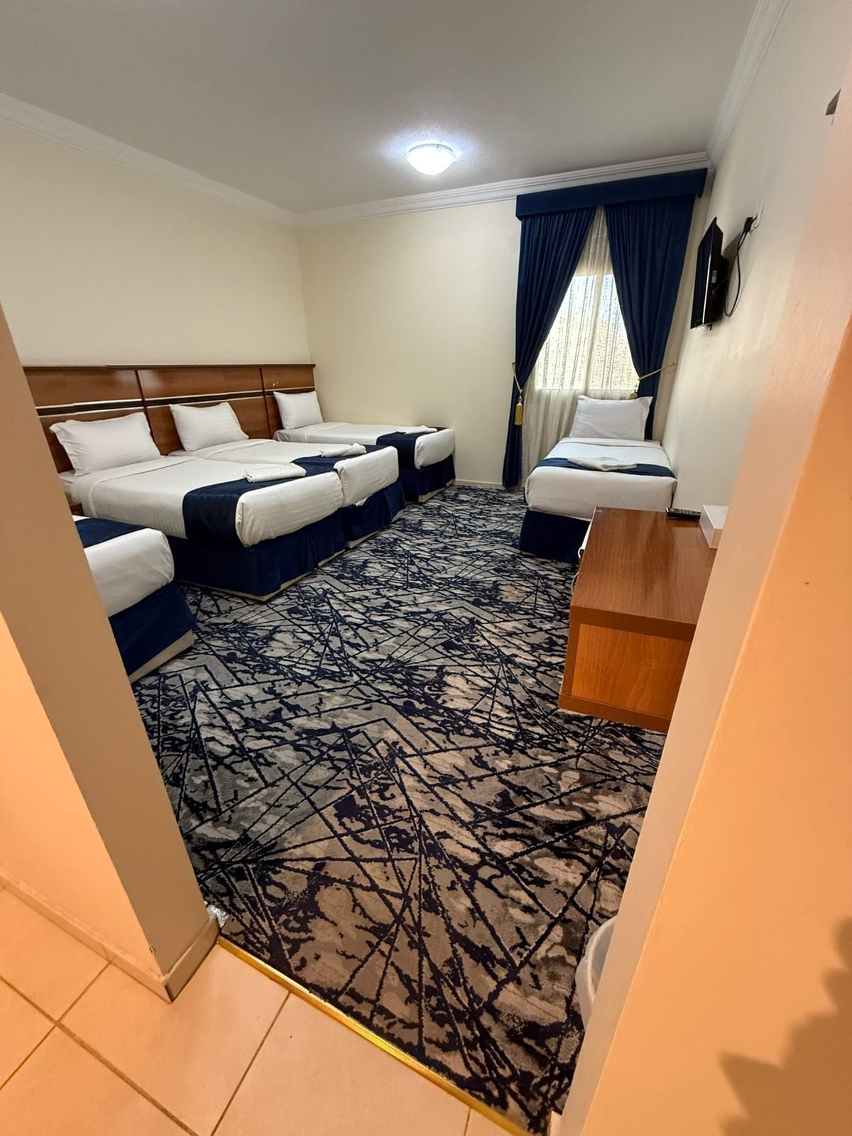 Familjerum | Minibar, gratis wi-fi och sängkläder