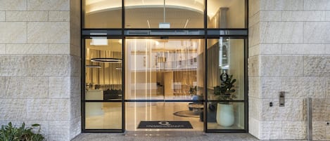 Apartment | Reception