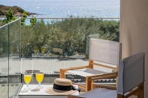 Deluxe Villa, Private Pool, Sea View | Property grounds