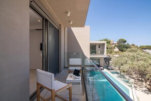 Deluxe Villa, Private Pool, Sea View | Property grounds - Edem Beachfront Luxury Villa (Agios Nikolaos)