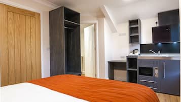 Desk, laptop workspace, iron/ironing board, WiFi