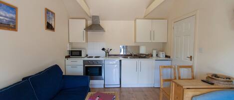 Cottage | Private kitchen | Highchair