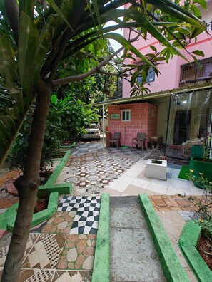 Property grounds - Trisha's (Bengaluru)