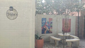 Outdoor dining - Trisha's (Bengaluru)