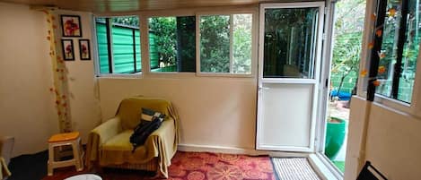 TV de tela plana 32 polegadas com canais a cabo