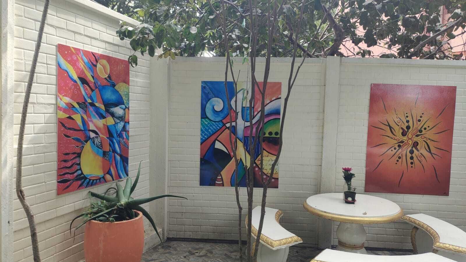 تناول الطعام بالخارج