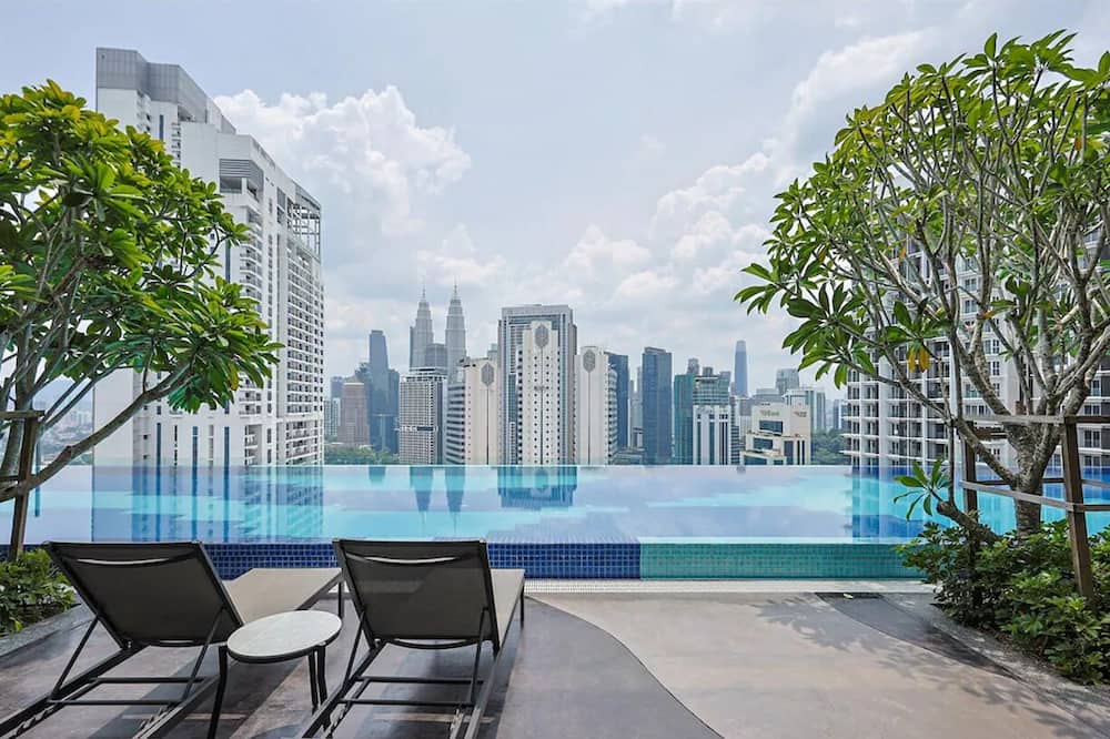 KL Majestic VIP Studio Massage Chair 26-1a Klcc View