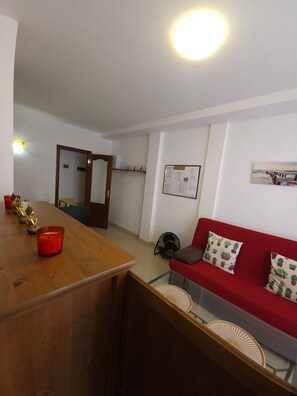 House, 2 Bedrooms, Patio, City View | Living room - Charming Holiday House in Las Palmas With City Views (Telde)