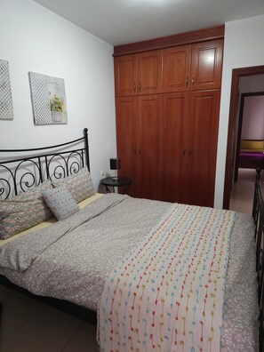 하우스, 침실 2개, 파티오, 시내 전망 | 2 개의 침실