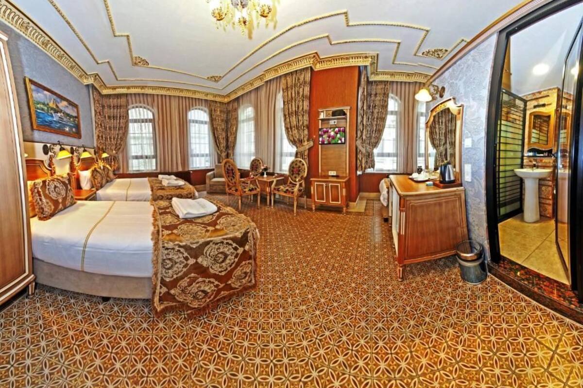 In-room safe, desk, laptop workspace, iron/ironing board