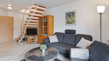 Fernseher, Stereoanlage
