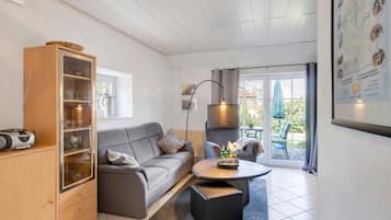 Fernseher, Stereoanlage