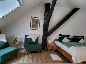 Bügeleisen/Bügelbrett, WLAN, Bettwäsche