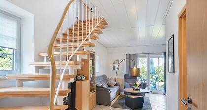 Apartment 'Ferienwohnung Sommerabend' with Private Garden and Wi-Fi