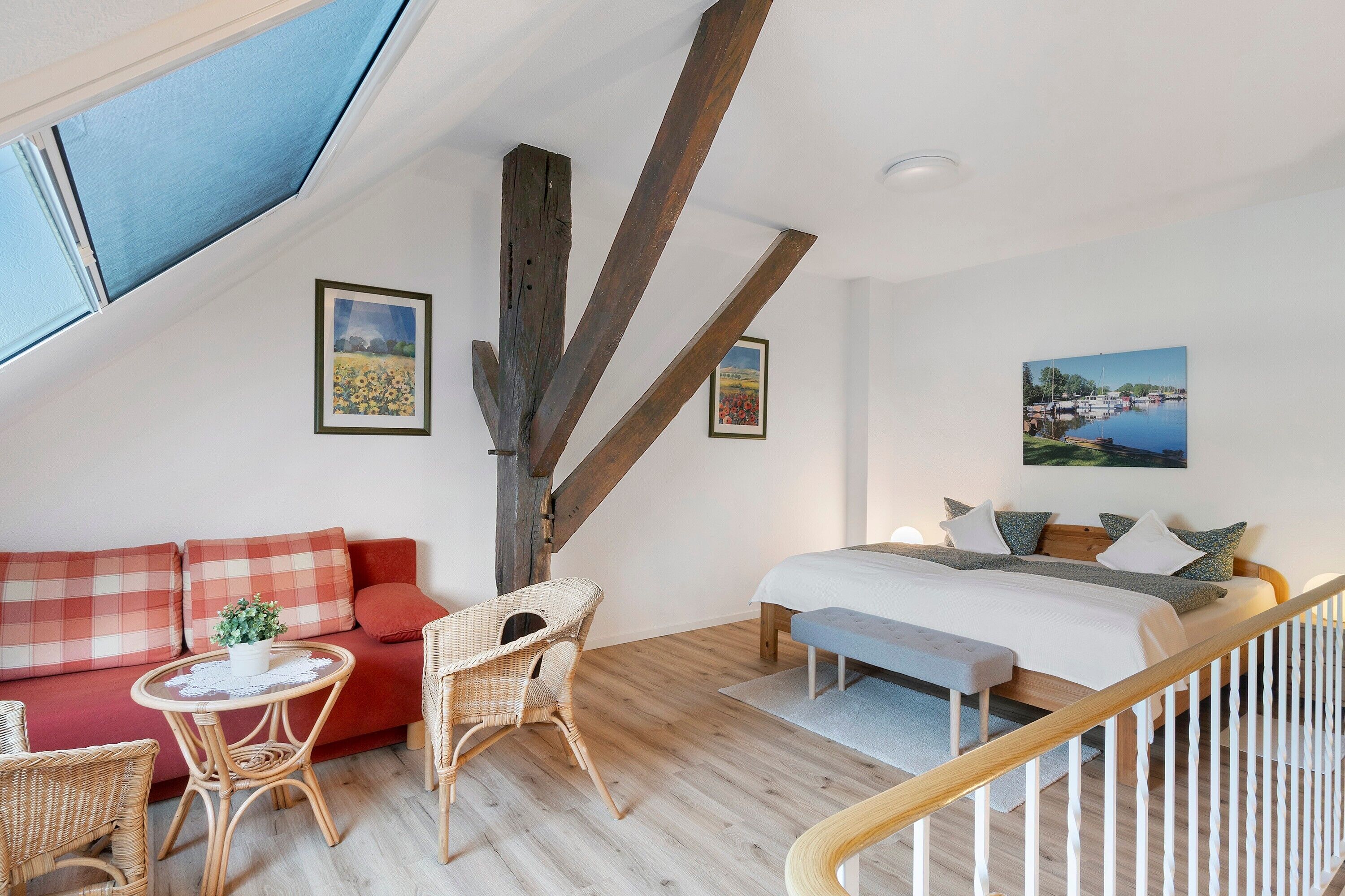 Fer et planche à repasser, Wi-Fi, literie fournie