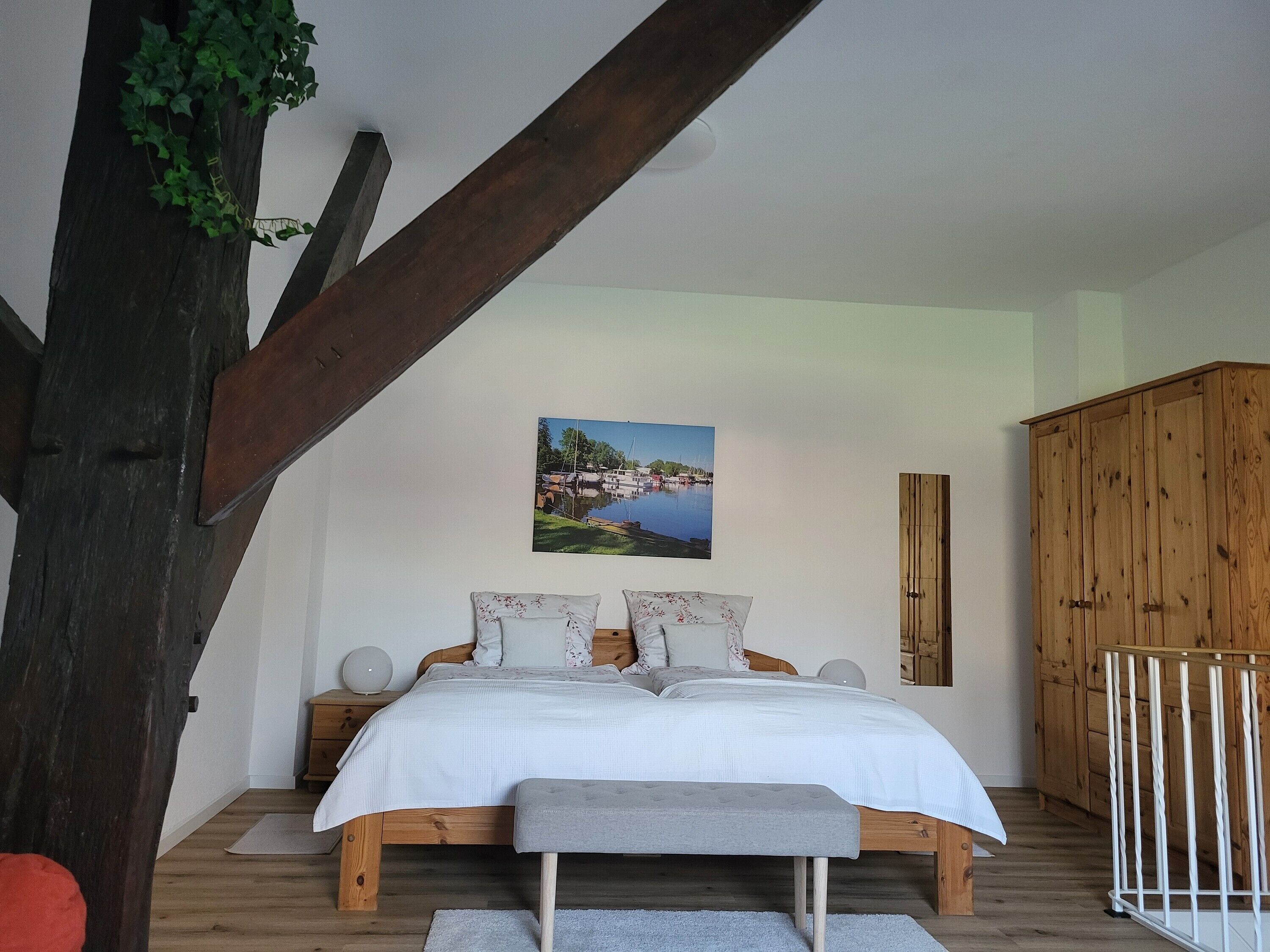 Bügeleisen/Bügelbrett, WLAN, Bettwäsche