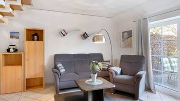 Fernseher, Stereoanlage