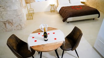 Fer et planche Ă repasser, Wi-Fi gratuit