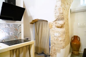 Superior-Haus, 1 Queen-Bett, eigenes Bad, Stadtblick | Eigene Küche | Kühlschrank, Ofen, Herdplatte, Hochstuhl