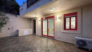 Terrace/patio - Your Perfect Seaside Escape in Saronida, just a 3‑minute walk from the beach. (Saronida)