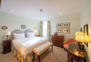 House, 4 Bedrooms - Rosebery Estate (Gorebridge)