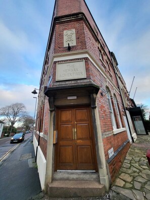 Exterior - Modern 1-bedroom apartment in lovely Newark-on-Trent (Newark-on-Trent)