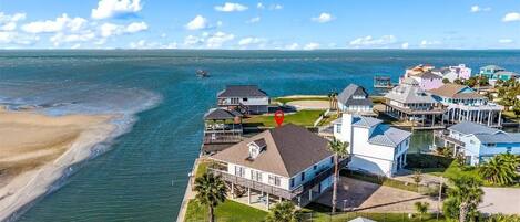 House, 4 Bedrooms | Exterior