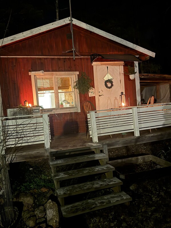 Cabin, Smoking, Patio | Exterior detail