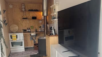Cabin, Smoking, Patio | Room amenity