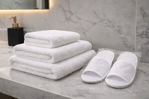 Équipements de salle de bain