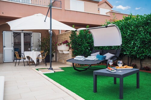 Villa Peaceful Valley With Heated Pool
