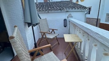 House, 1 Bedroom, Smoking | Balcony