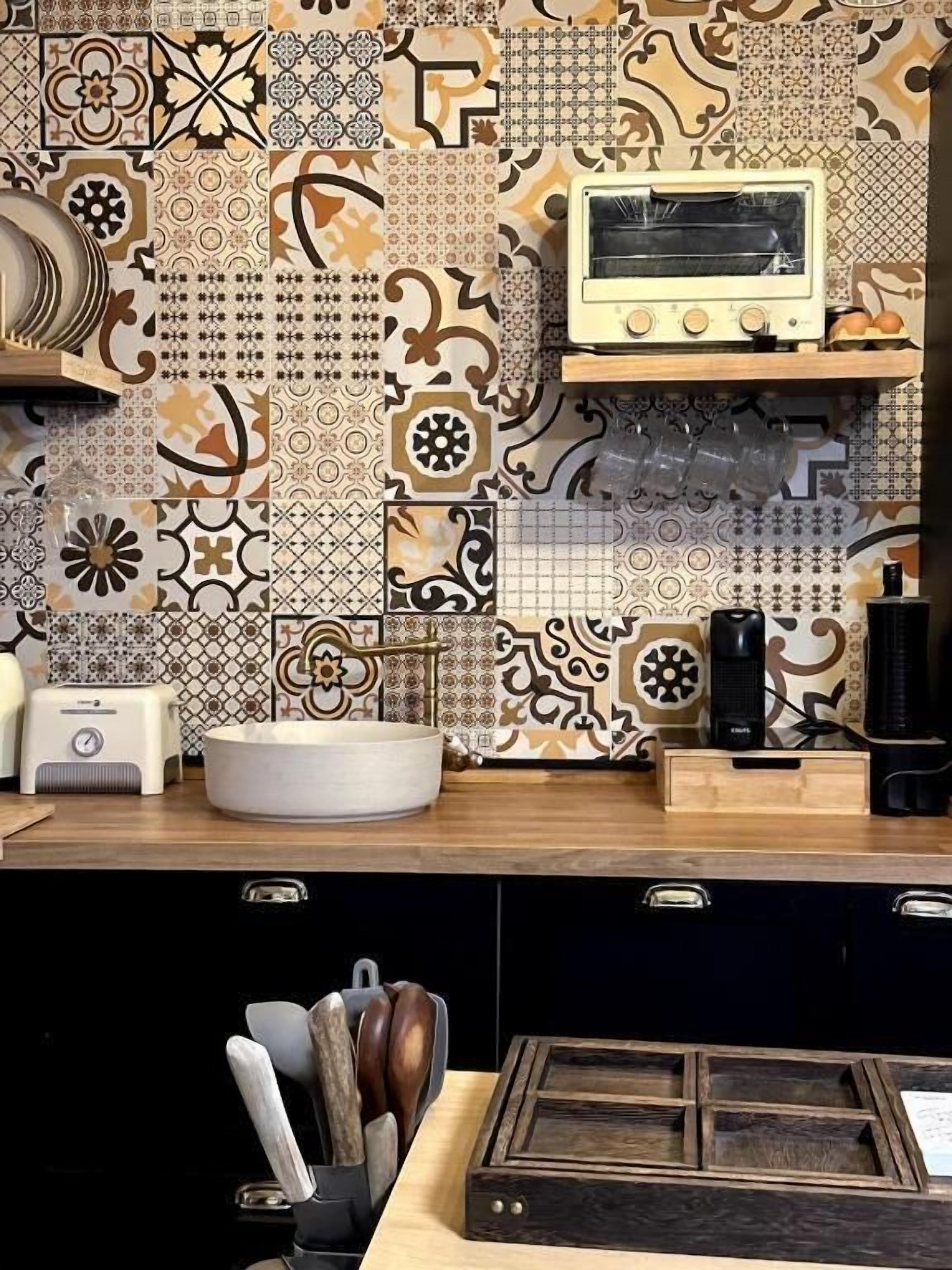 House, 1 Bedroom, Smoking | Private kitchen