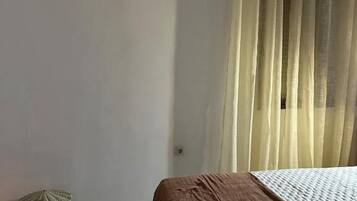 House, 1 Bedroom, Smoking | 2 bedrooms