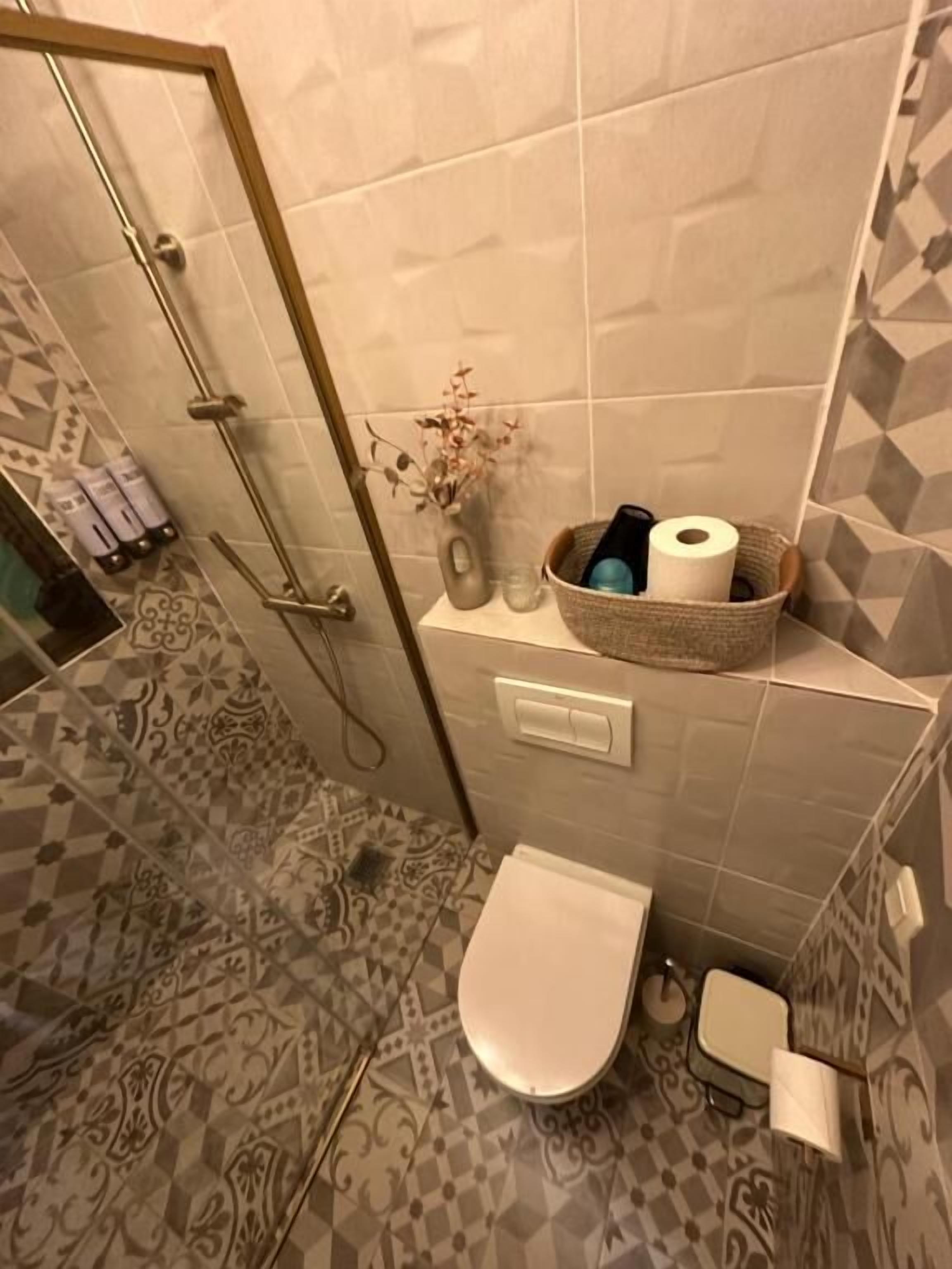 House, 1 Bedroom, Smoking | Bathroom