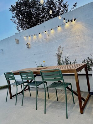 Outdoor dining - Charming beach house by the sea (Merlimont)