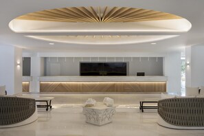 Lobby - Paradise Resort Evia, a member of Radisson Individuals (Eretria)