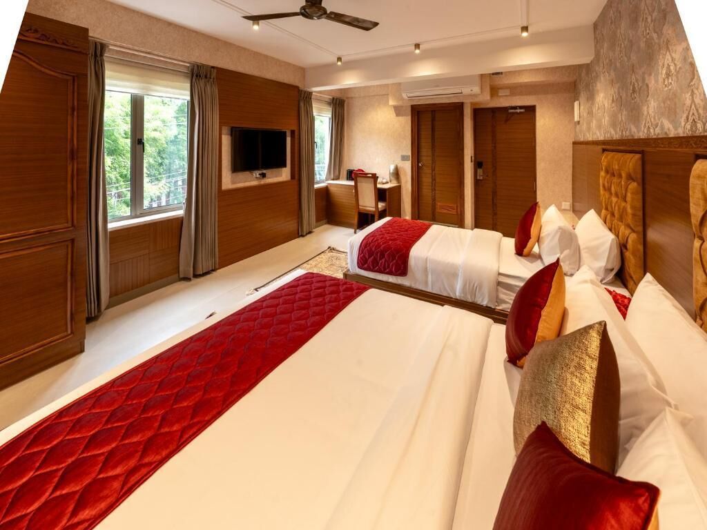 Bügeleisen/Bügelbrett, kostenloses WLAN