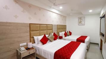 Hochwertige Bettwaren, Bügeleisen/Bügelbrett, kostenloses WLAN