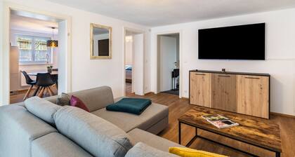 Apartment 'Winder' mit Bergblick, privater Terrasse und WLAN