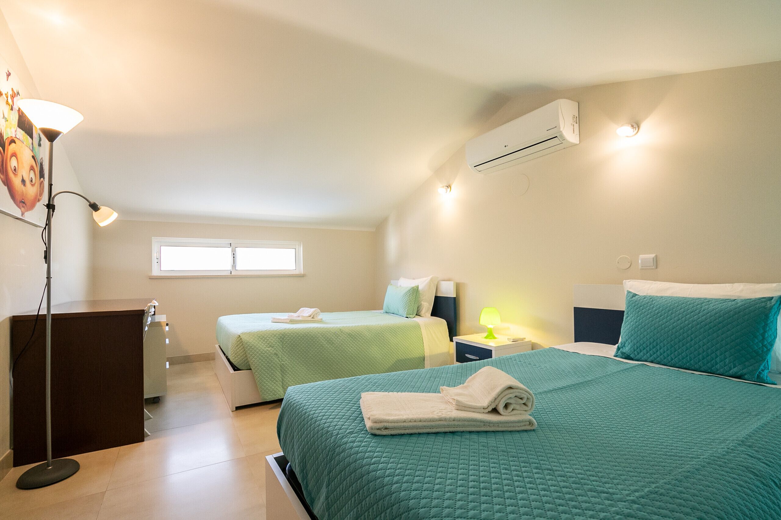 Bügeleisen/Bügelbrett, kostenloses WLAN, Bettwäsche