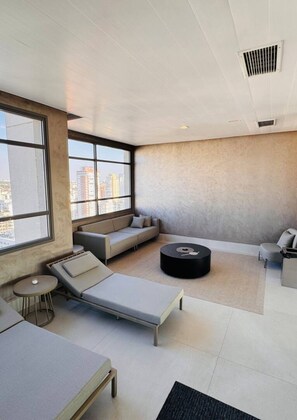 Comfort Apartment, Lanai, City View | Interior - Grand Vitrali (São Paulo)