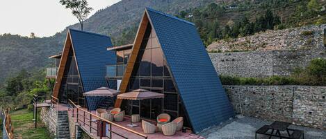 Executive Villa, Balcony, Garden View | Terrace/patio