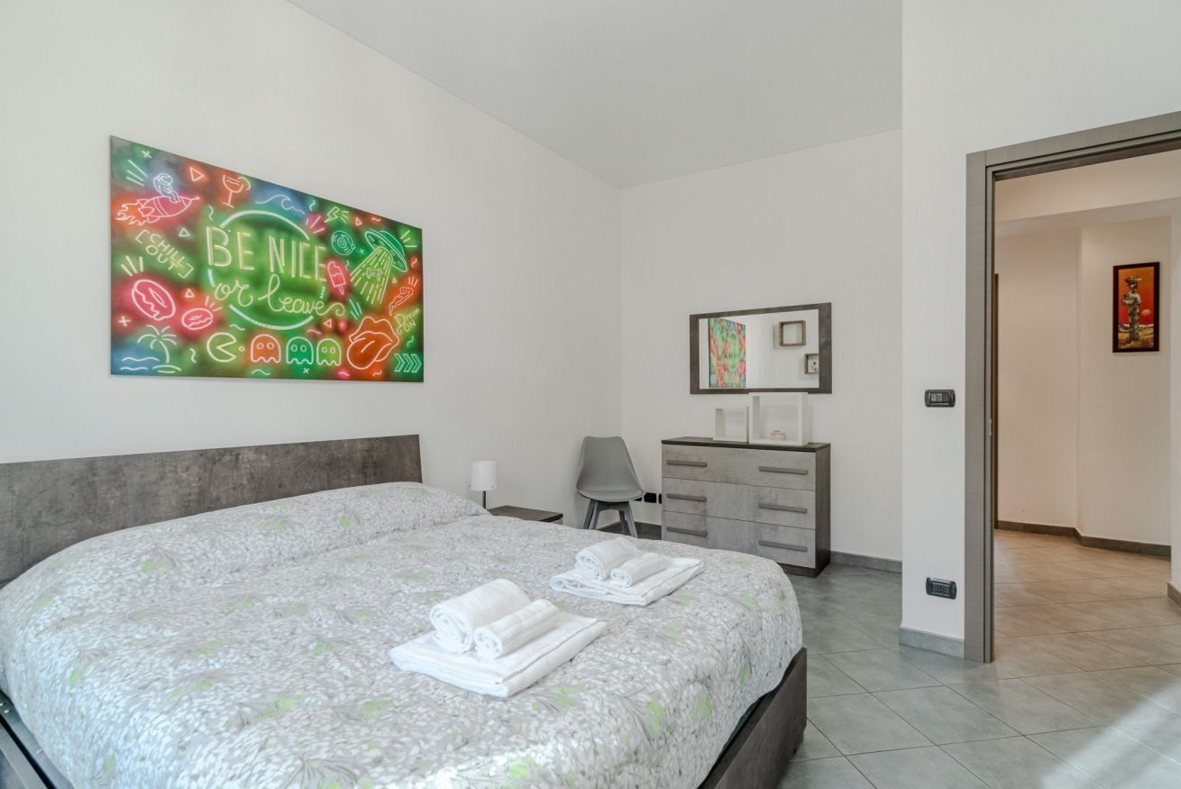 3 Schlafzimmer, Bügeleisen/Bügelbrett
