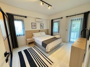 Family Suite, City View | Peti besi dalam bilik, langsir/tirai gelap terus 